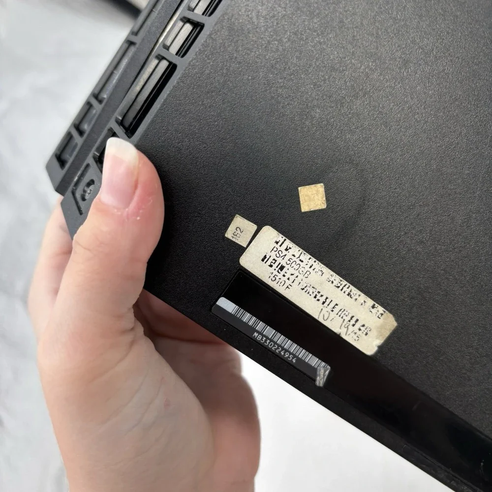 SONY PS4 - SYSTEM - CUH-1001A - 500GB (EL1099872) Yellow Light Parts Only